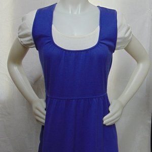 TRACY  M.   JUMPER IN JERSEY.   Size  M (Juniors).